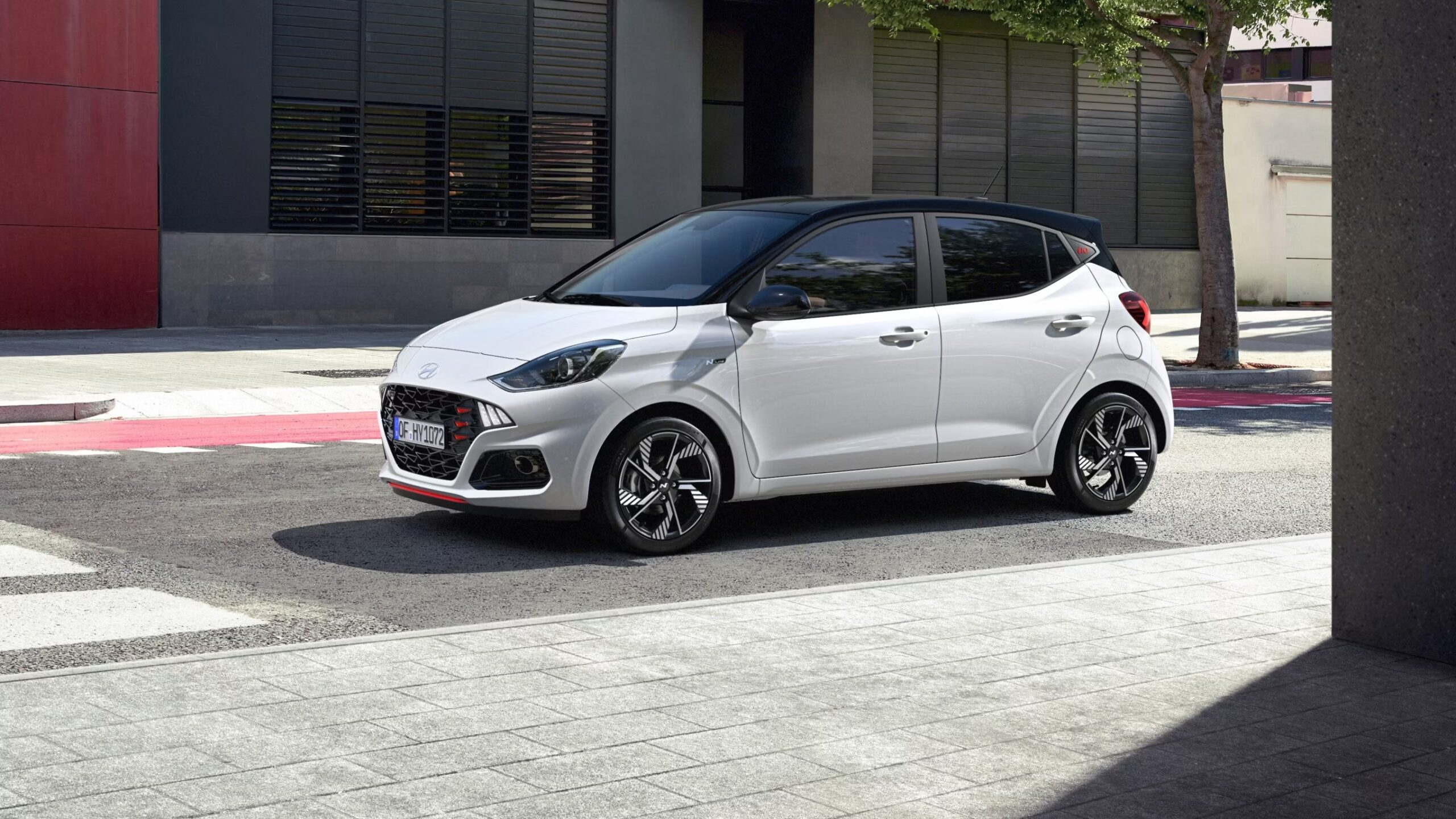i10