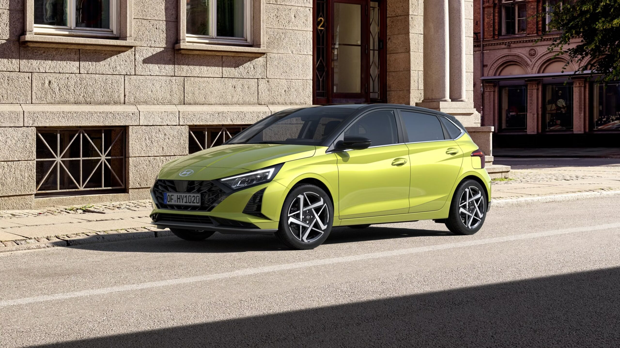 i20